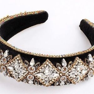 Black headband with gold sequin sleeve